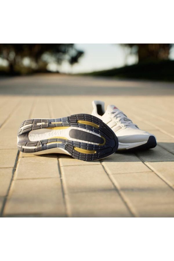 کفش دویدن اورجینال برند Adidas مدل Ultraboost Light کد 806147610 - Image 3