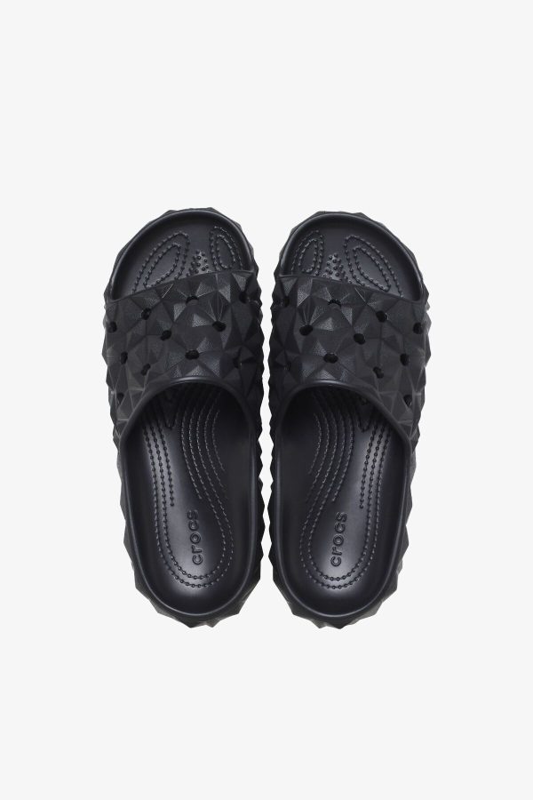دمپایی اورجینال برند Crocs مدل Classic Geometric Slide V2 کد 812879622 - Image 3