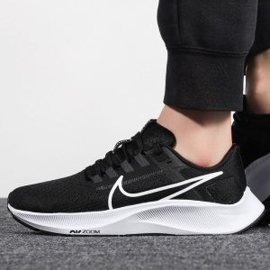 کفش دویدن اورجینال برند Nike مدل AIR ZOOM PEGASUS 38 کد 856684339