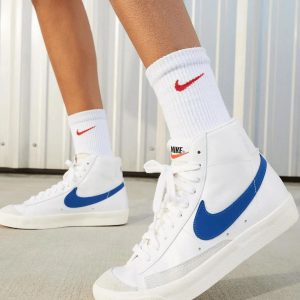 کتونی اورجینال برند Nike مدل Blazer Mid '77 کد 754371082 3 1 org zoom 6171
